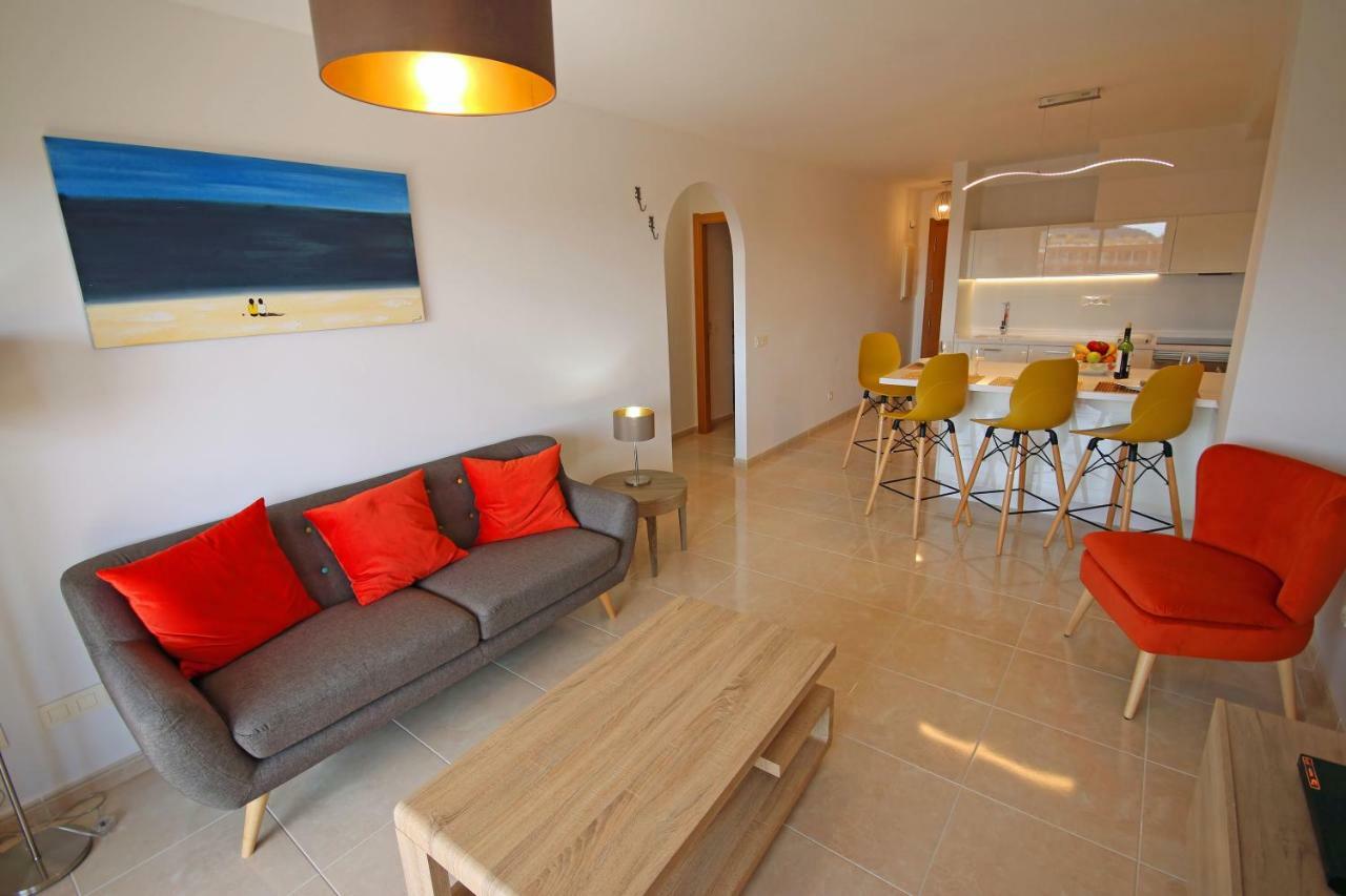 Apartamento La Perla By Rentmedano Superb Luxury Duplex, Private Roof Terrace, Ocean View, Pool, Wifi And Parking El Médano Exterior foto